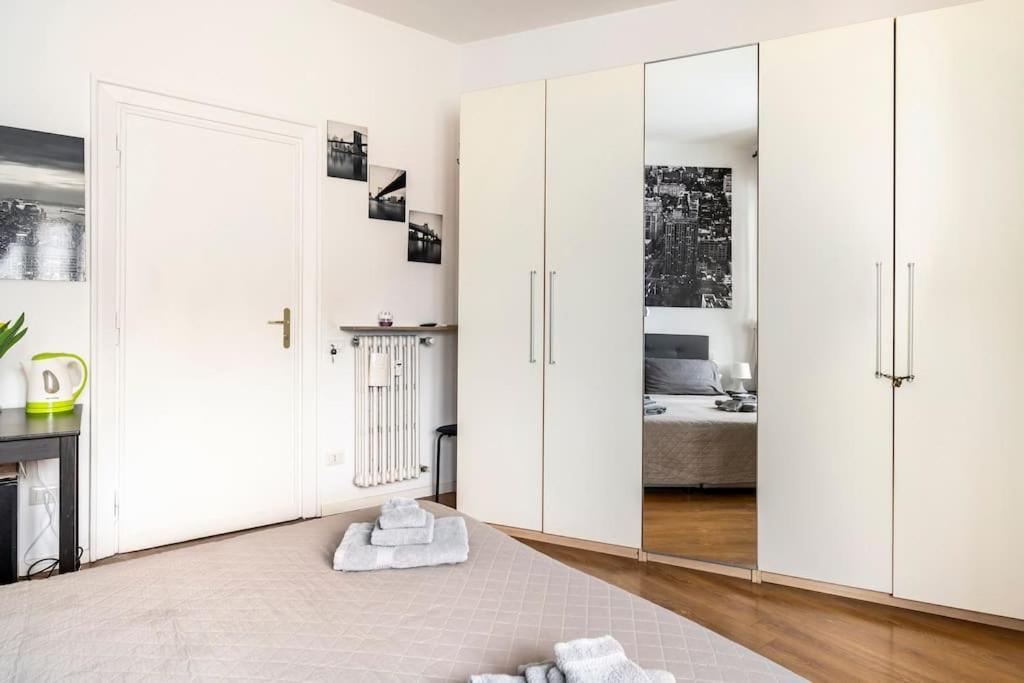 Vatican Penthouse 1 By Almond Tree *